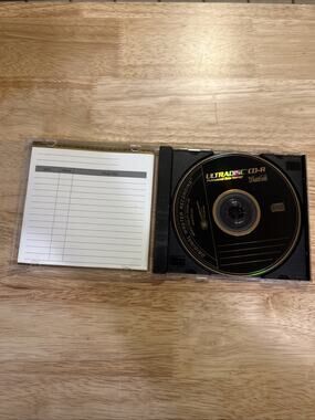 One (1) Mobile Fidelity MFSL MOFI Ultradisc CD-R 24 KT Blank Gold Disc
